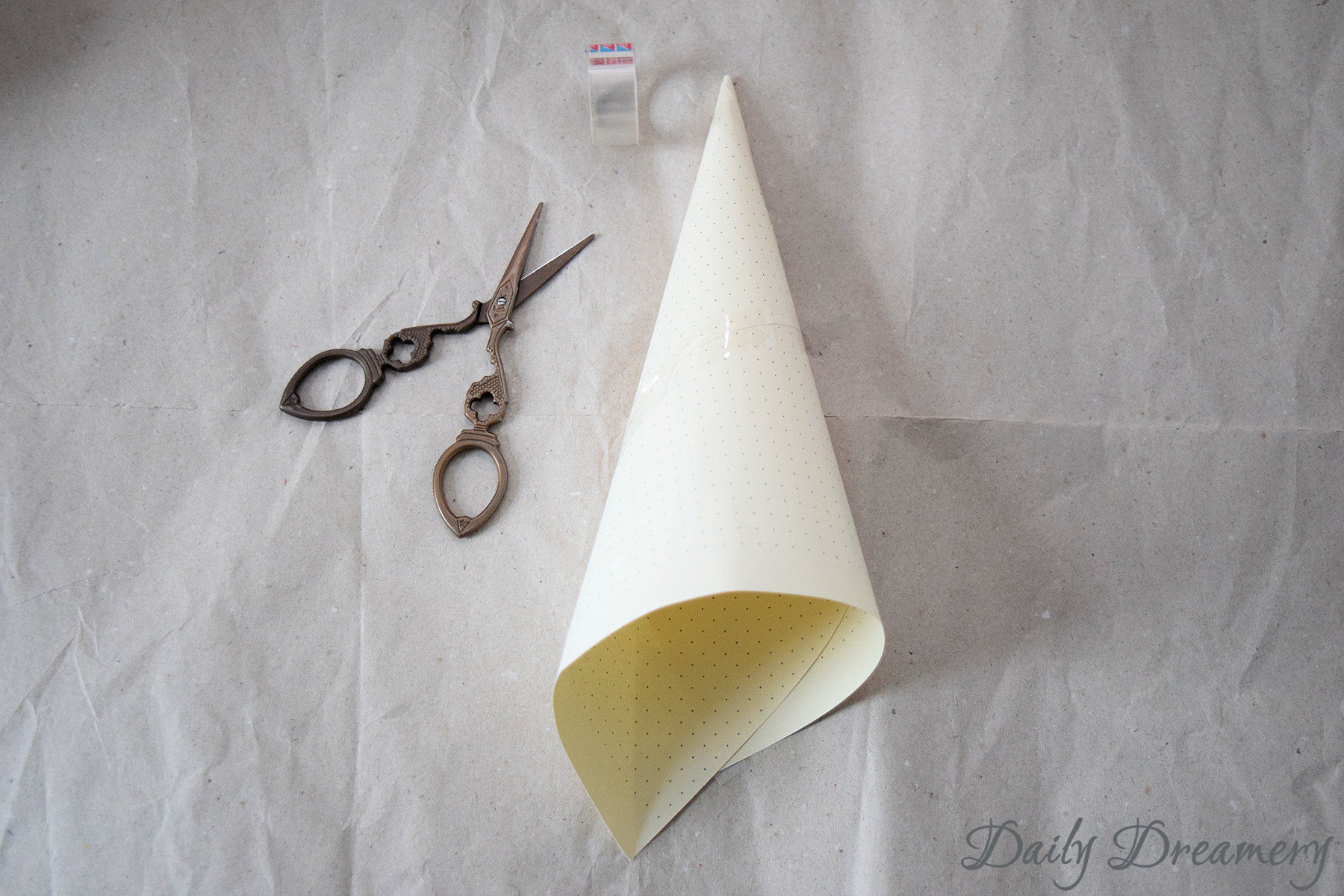 DIY Weihnachtsbäumchen - schnelle Last-Minute Deko-Idee für Weihnachten #weihnachten #weihnachtsdeko #lastminute